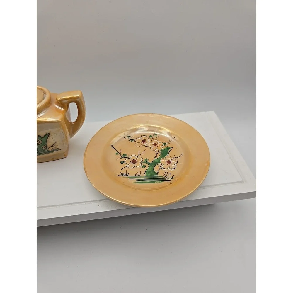 Miniature Japanese‎ Luster tea set Teapot Sugar,  1 Cup/ 1 Saucer Occupied Japan